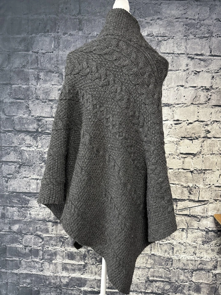 Inis Crafts Sweater Poncho Womens S/M Merino Wool Ireland Cable Knit Pullover - Image 3 of 4