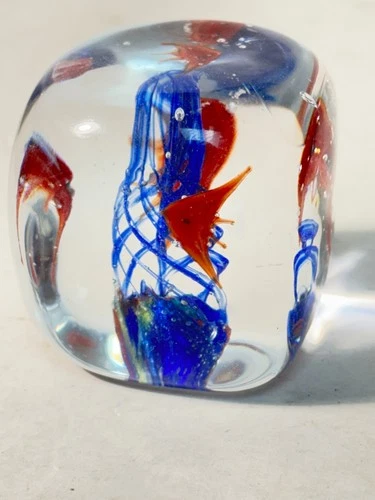Murano Art Glass Paperweight Aquarium Fish Cube  2"  x 2" x 2" Vintage