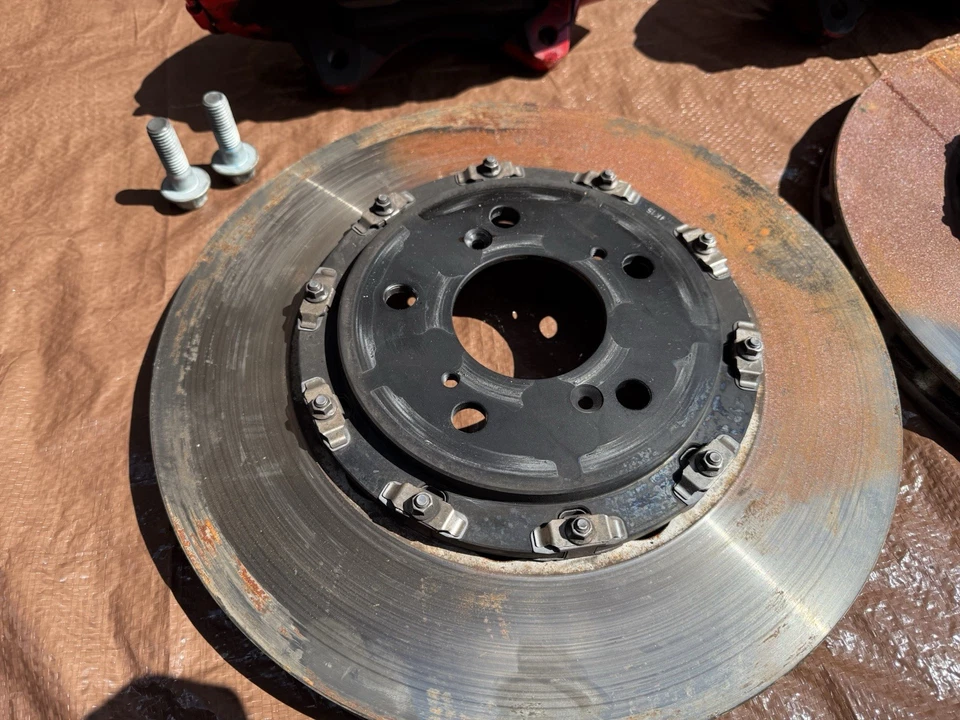 HONDA CIVIC TYPE R 2017-2021 FK8 K20C1 OEM BREMBO PINZAS DE FRENO DELANTERAS N ROTORES Foto 3 de 4