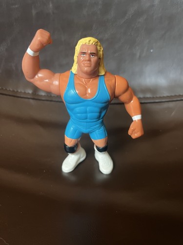 Hasbro WWF Mr Perfect Blue Wrestling Wrestler Acti...