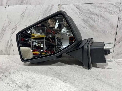 2019 2022 GMC SIERRA 1500 SIDE MIRROR OEM LEFT DRIVER SIDE W/BLIND SPOT & CAMERA