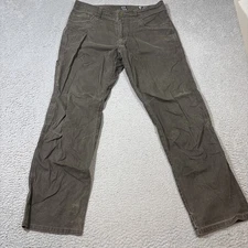 Kuhl Revolvr Mens Sz 34x32 Pants Green Straight Leg Hiking Trail Outdoor Patina