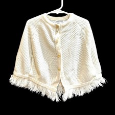 Girls White Shawl Knit Button Poncho Arm Vents Fringe Size 2-3-4 Sears Vintage