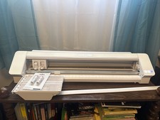 Silhouette Cameo 4 Pro - 24" Cutting Machine Used very little 