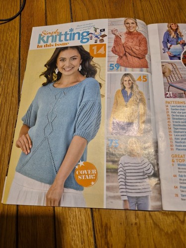 Simply Knitting Magazine Issue 240 With Free Gifts - Picture 3 of 5