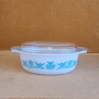 Vintage Pyrex "Bluebird " 1.5 Qt Oval Covered Casserole Dish  #043