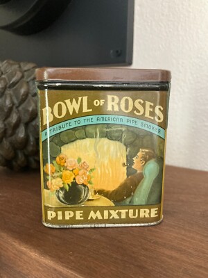 pocket tobacco tins and Their Prices: Bergevin, Al: 9780870694646 Books Lot 67). Paul Jones Pocket