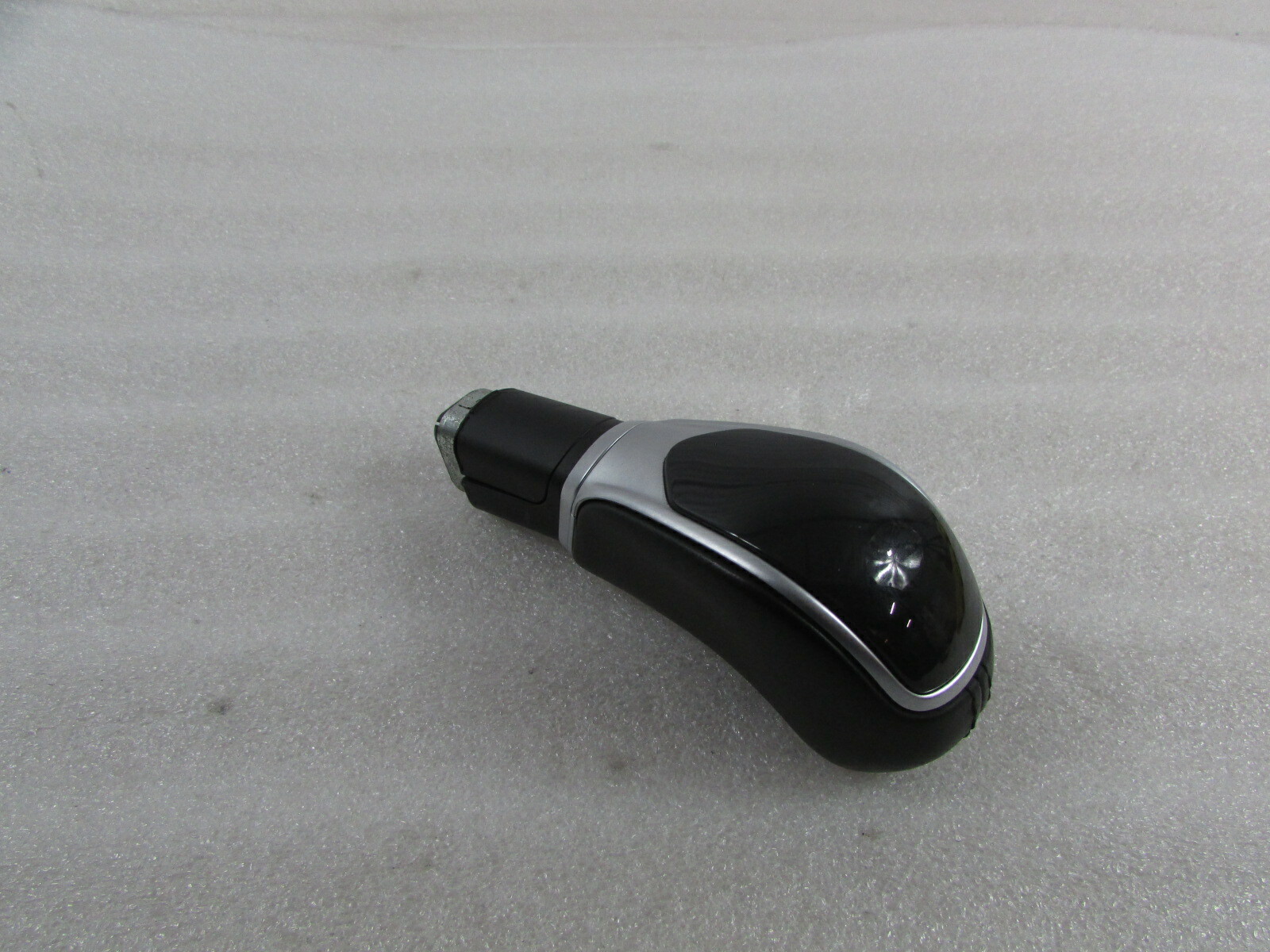 Maserati Ghibli, Gear Shift Knob, Used, P/N 670011601