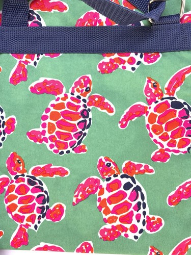 BOLSO BANDOLERA SIMPLY SOUTHERN ROSA PÚRPURA VERDE TORTUGAS MARINAS NUEVO CON ETIQUETAS - Imagen 5 de 5