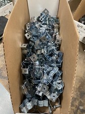 1" EMT CONDIUT CLAMP HANGAR ( 140 PIECE LOT )