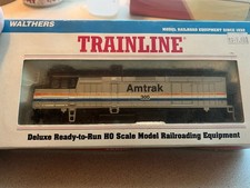 HO # 931-301 Waltehrs Trainline  EMD F40PH Amtrak Phase 3 #300 DC  OB