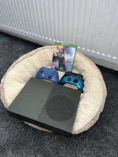 Xbox One S Battlefield 1 Limited Edition 1TB + 2 Genuine Controllers + 5 Games