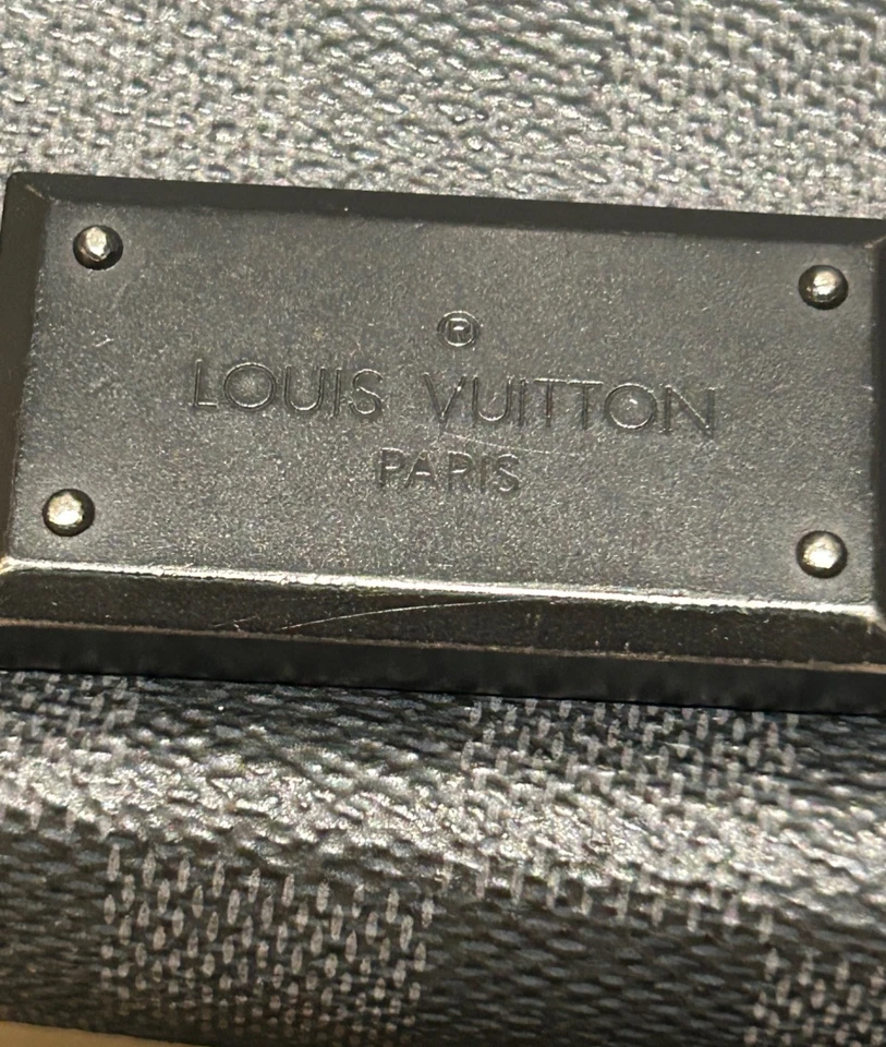 Mens Louis Vuitton Damien Graphite Shoulder Bag - Image 3 of 4