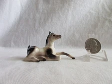 Hagen Renaker Foal Pinto Colt lying Miniature #A-3295 Horse by Maureen Love