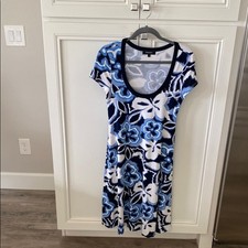 Karen Kane  psychadelic flower scoop neck dress size L