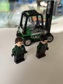 LEGO DC Comics Super Heroes: Kryptonite Interception (76045) Forklift Truck