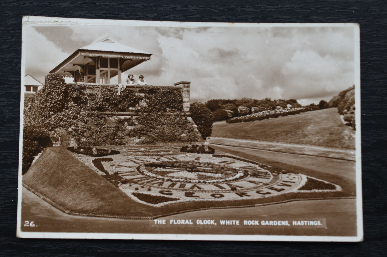 Postcard Floral Clock White Rock Gardens Hastings Sussex Unposted Real