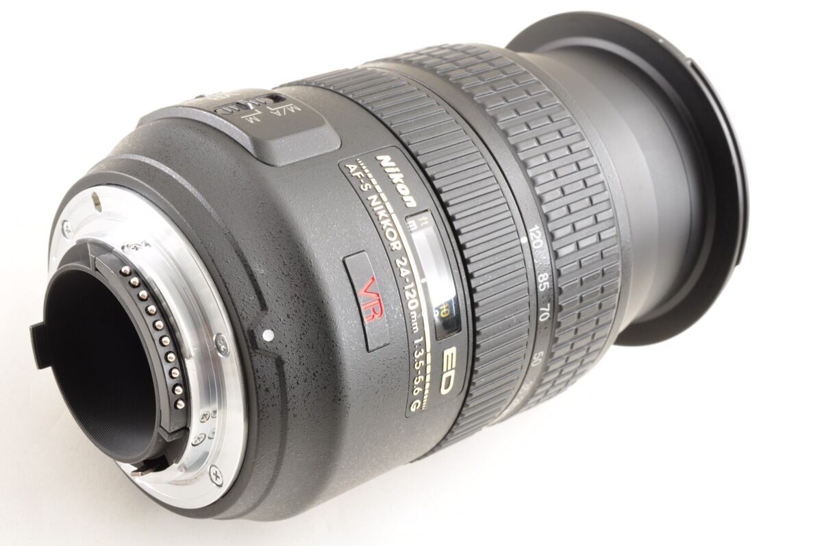 Nikon AF-S NIKKOR 24-120mm F/3.5-5.6G ED VR Lens Near Mint Nikon AF-S NIKKOR 24-120mm F/3.5-5.6G ED VR Lens Near Mint
