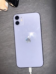 Apple iPhone 11 - 128GB - Lila