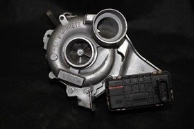 Turbolader Mercedes Benz G GL X164 M ML W164 Klasse 420 450 CDI A6290900380 M62