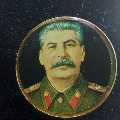 PIN BADGE USSR RUSSIAN  SOVIET STALIN .#K26