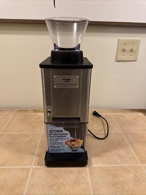 Waring Pro Ice Crusher Model IC70 Professional Ice Crusher TESTED WORKING