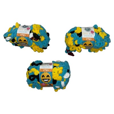 Lion Brand Off the Hook Magic No Tools Needed 502 Emoji 7 Jumbo Lot 3 Yarn New