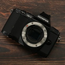 Olympus OM-D E-M5 Digital Camera Body Shuttercount 57324 Excellent 2 7462