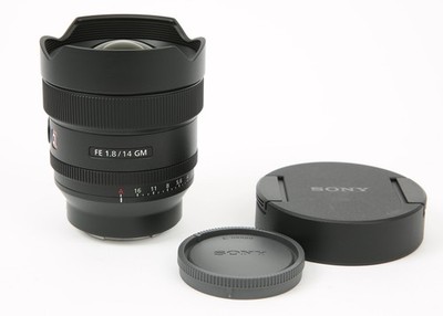 Sony FE 14mm f/1.8 GM E-Mount Ultraweitwinkel Prime Objektiv/Vollformat SEL14F18GM