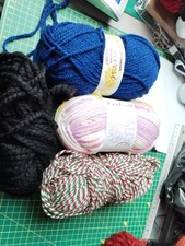 Joblot Chunky Knitting Crochet YARNS 2 x NEW Balls 100gms Each. 2 Part 138gms