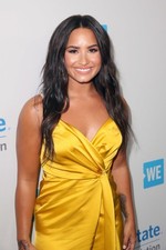 FOTO NR. 24 - DEMI LOVATO - HOCHGLANZ - 15 x 10 CM - NEU