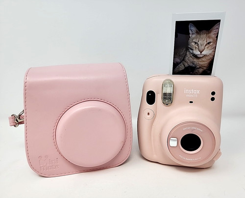 Fujifilm Instax Mini 11 Instant Camera - Blush Pink with Case