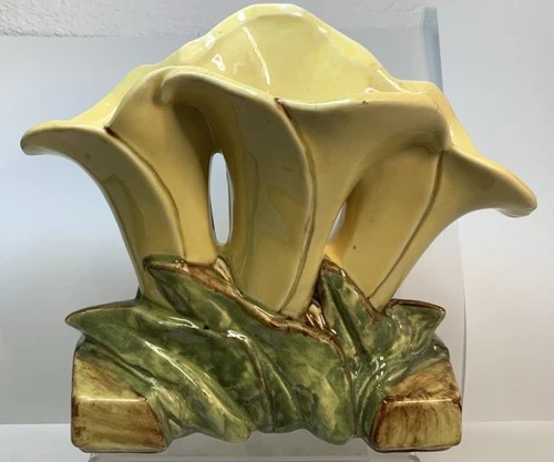 Vintage McCoy USA Pottery Triple Calla Lily Design Planter Vase Art Deco Style