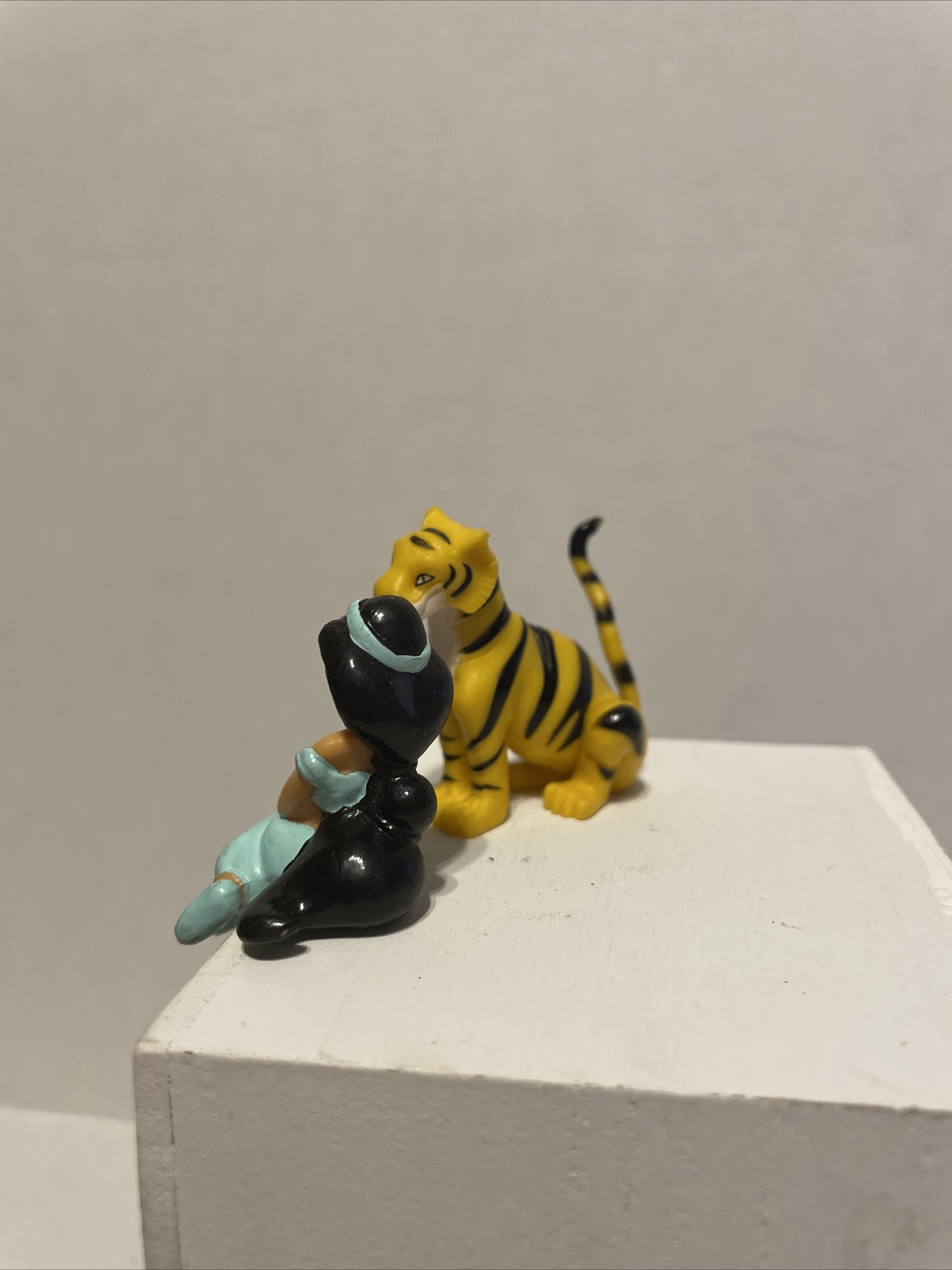 Picture 5 of 11