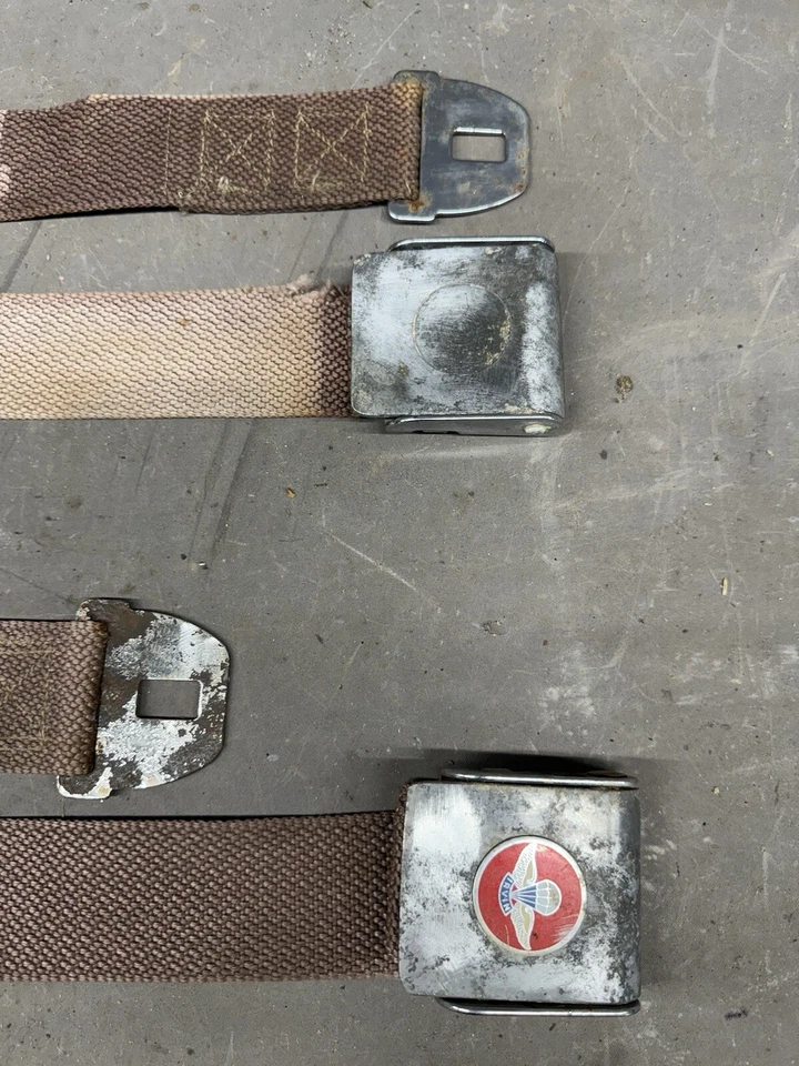 Cinturones de seguridad Oldsmobile Starfire 1960-1965 Chevy Corvette Ford Galaxie Jetstar OEM Foto 2 de 4