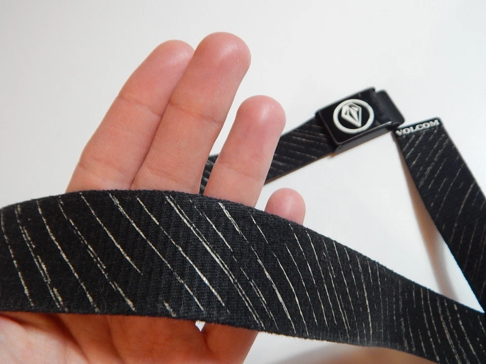 vintage volcom skateboards webbing belt - Image 2 of 4