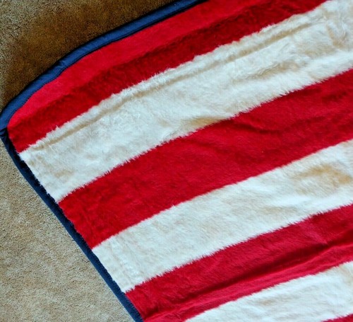 USA Flag Old Glory American Acrylic & Polyester Blanket 60 x 80 by Earth Ragz - Picture 4 of 10