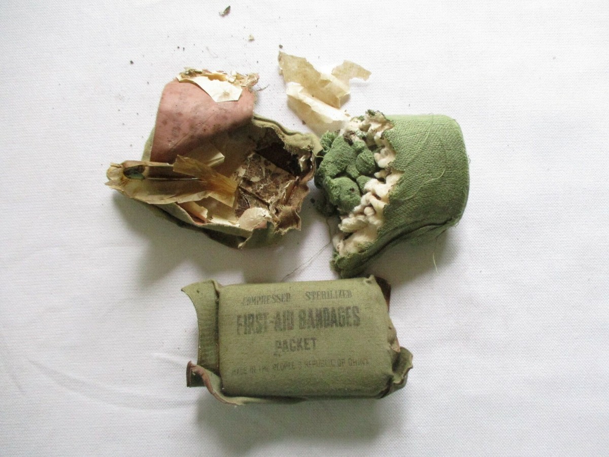 Vietnam War _ FIRST - original AID BANDAGES PACKET | eBay