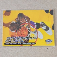 1999-00 Fleer Ultra Shaquille O'Neal #40 Base Set Los Angeles Lakers NBA