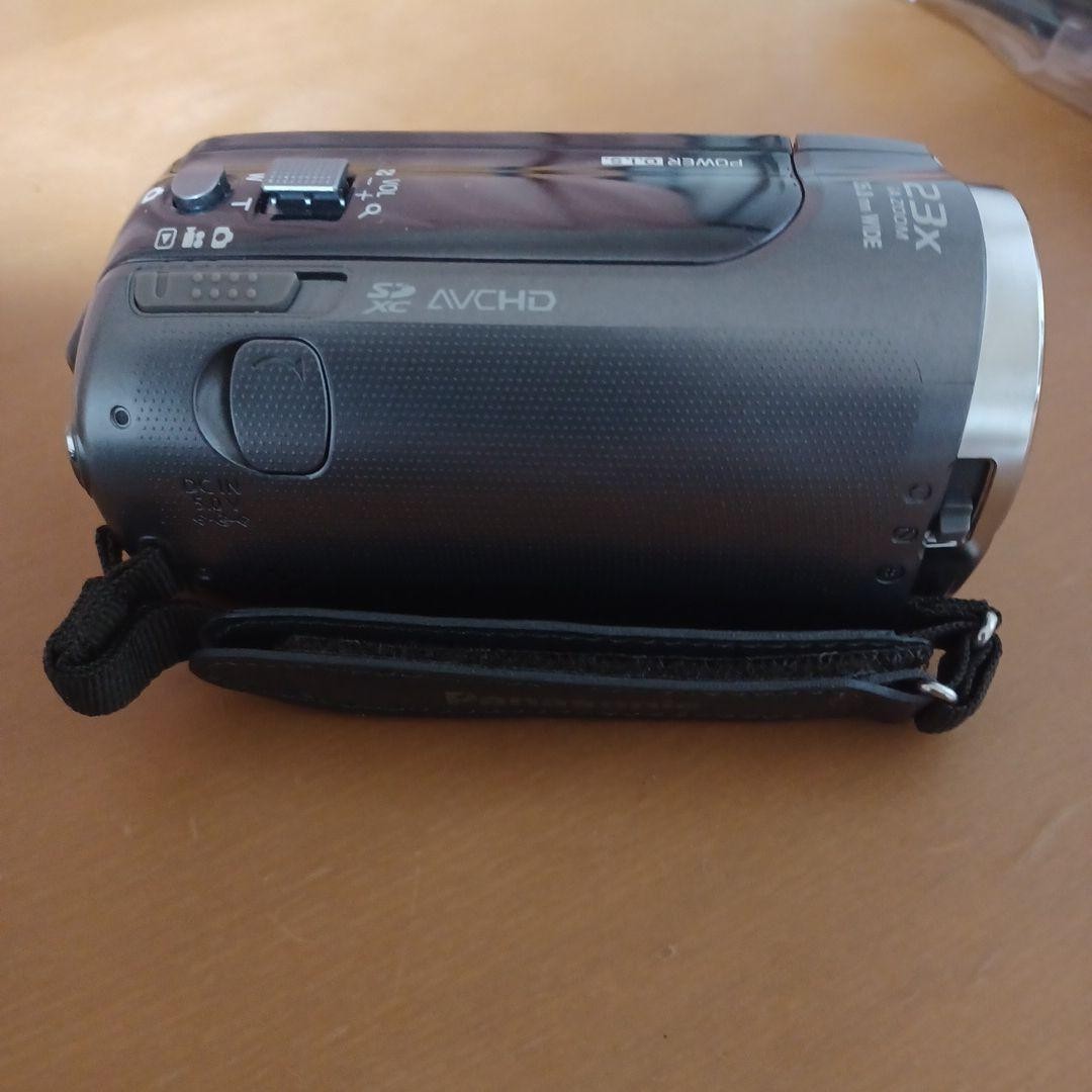 Panasonic HDC-TM35 Gray Digital Hi-Vision Camcorder 16.8x Optical