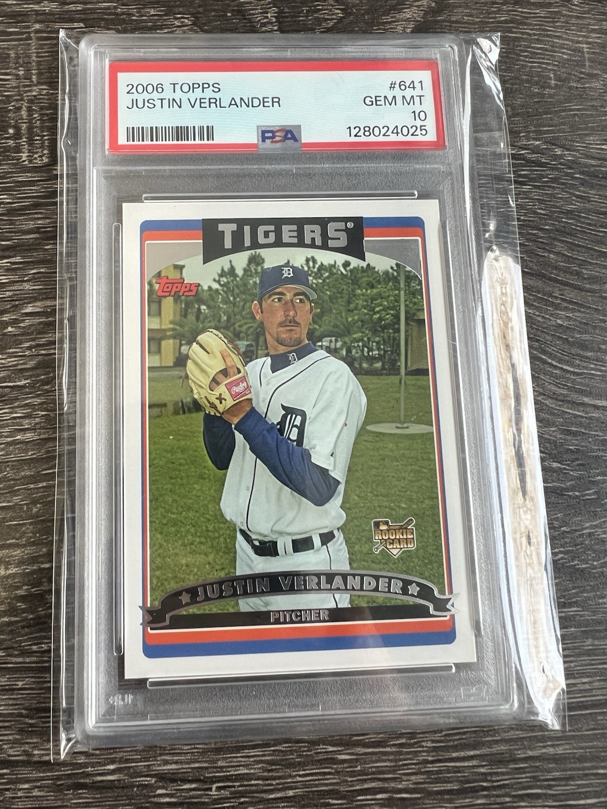 2006 Topps JUSTIN VERLANDER Rookir Card PSA 10 #641 Tigers