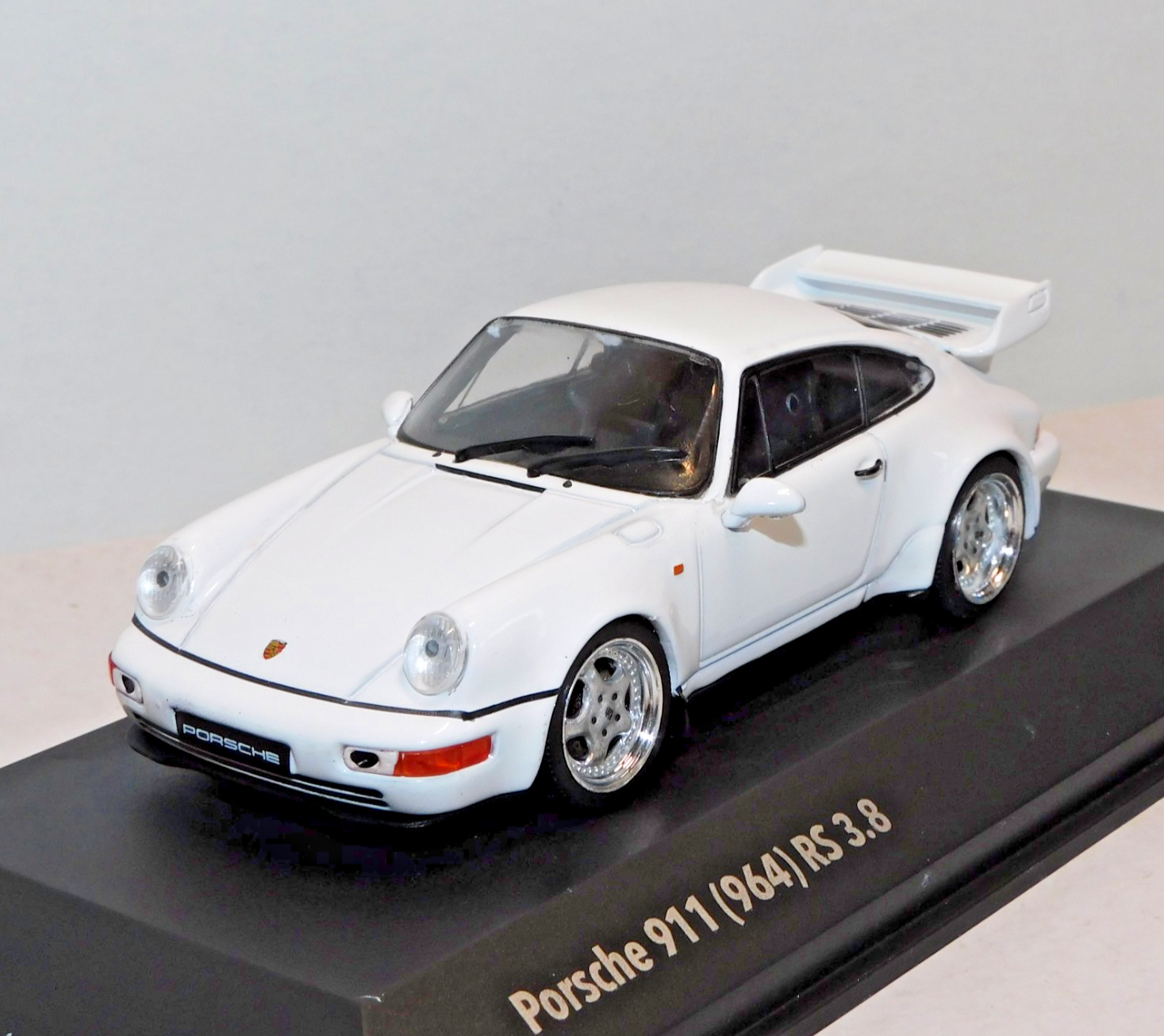 SOLIDO PORSCHE 911 (964) RS 3.8 GRAND PRIX WHITE 1/43 S4316902