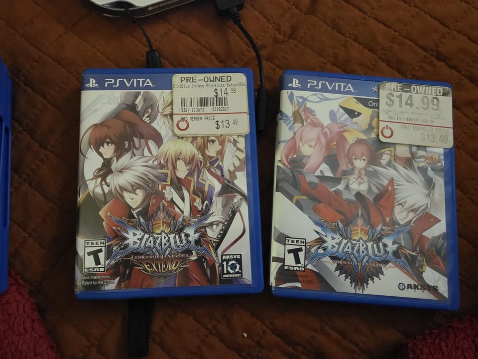 PS Vita 1000 Blanco Con JUEGOS Foto 4 de 4