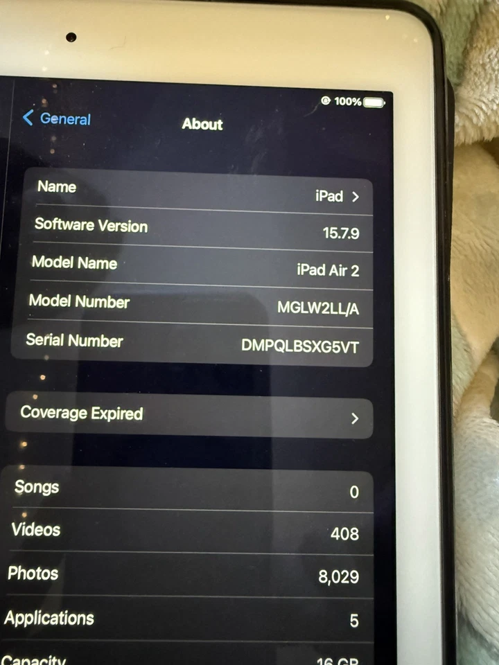 Apple iPad Air 2 16 GB Wi-Fi 9,7 pulgadas - plateado Foto 2 de 3