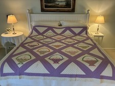 Vintage Hand-Stitched Flower Basket Quilt