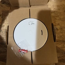 First Alert BRK 1046740 Smoke Alarm Slim Profile Design NEW OPEN BOX