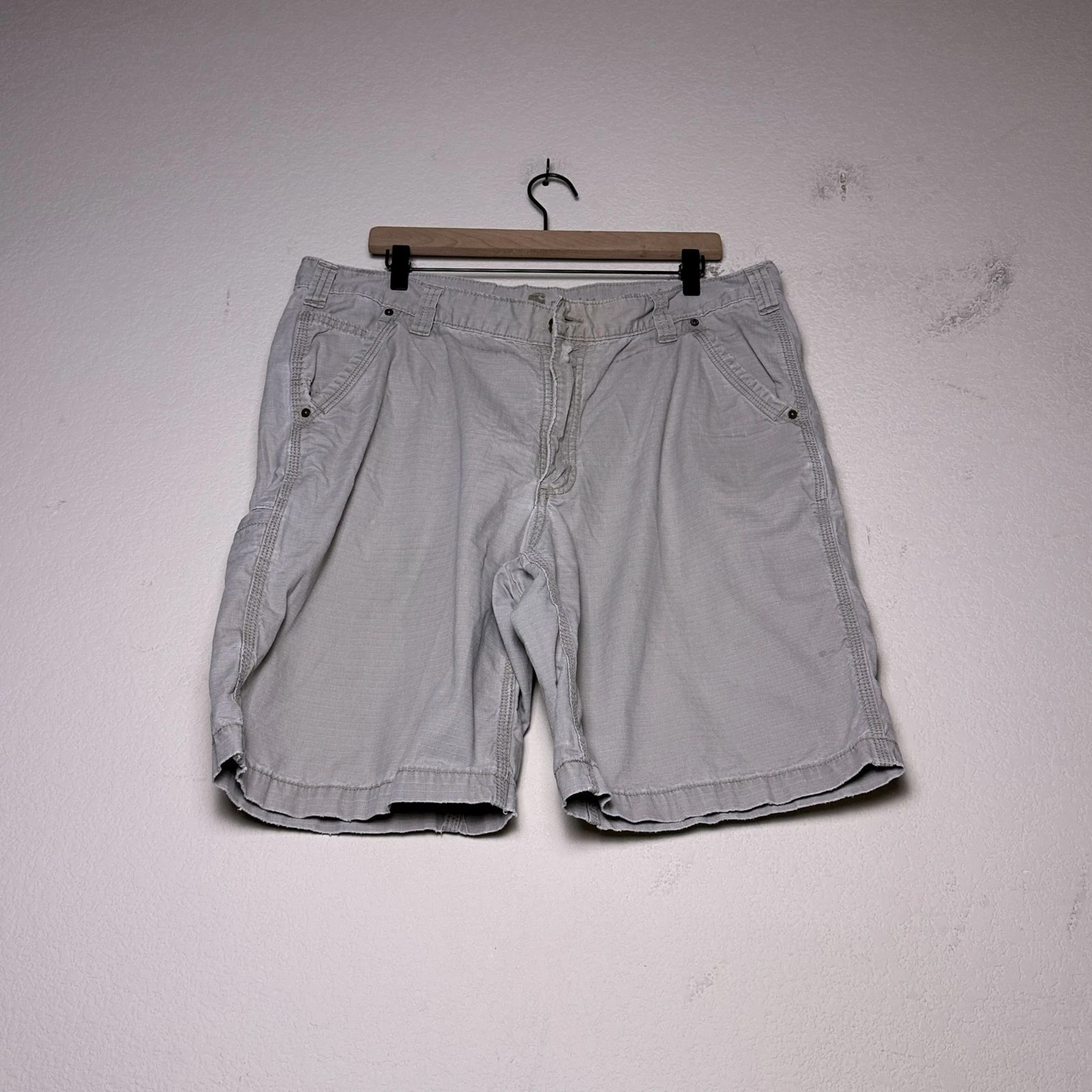 Carhartt Cargo Shorts Men 38 Utility Khaki Microfiber Durable Outerwear Hiking