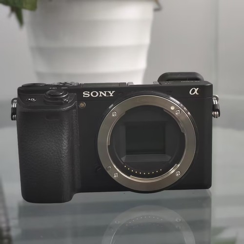 Sony Alpha A6300 24.2MP Mirrorless Digital Camera(Only Body) English - 95% New