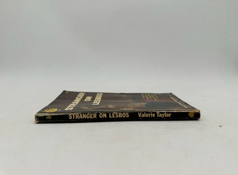 Stranger on Lesbos 1960 1st Print Valerie Taylor Vintage Sleaze Lesbian GGA Pulp - Image 3 of 4