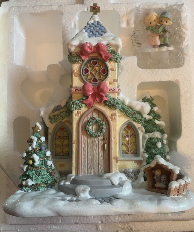 Precious Moments Hawthorne Village Holy Night Chapel Figurine 79381 New House
